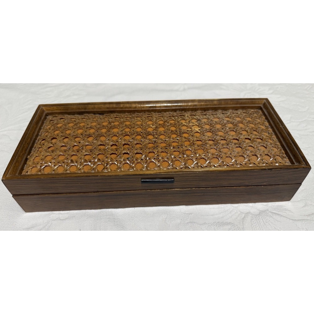 Vintage Wooden Mens Valet Box Mid Century Flip Top Wicker Rattan Lid Jewelry